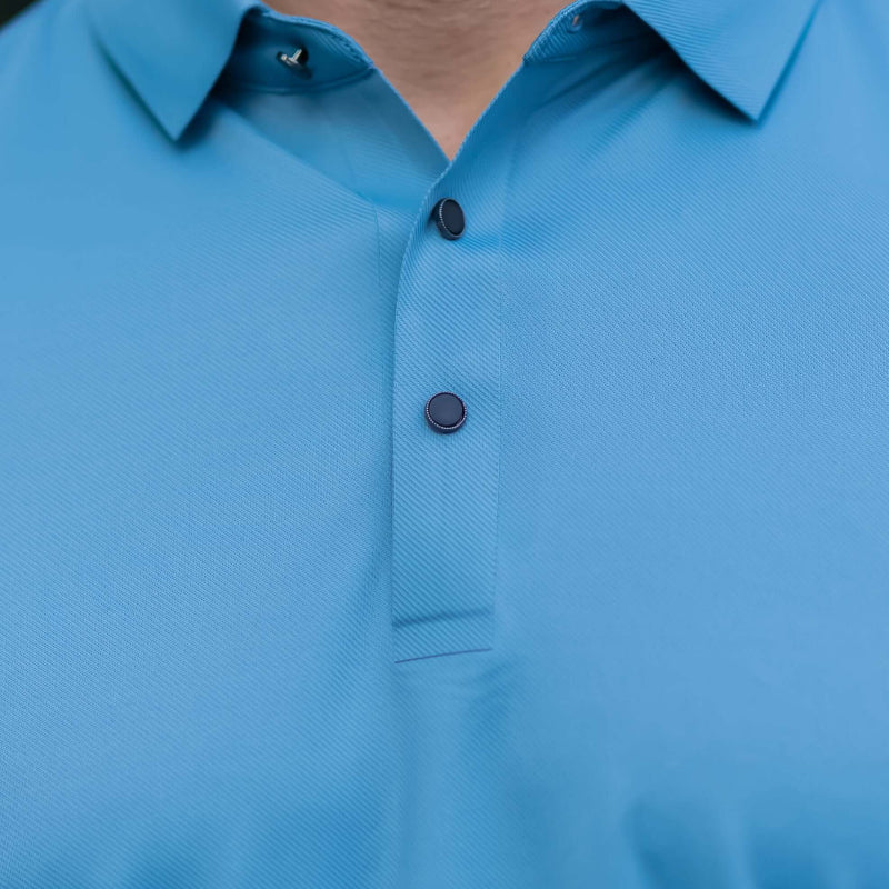 Cavaliere-Minimale-Polo-1https://daltik.com/