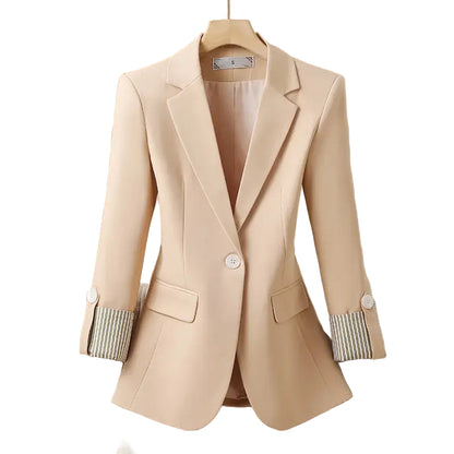 Marisa-One-Button-Blazer-1-https://daltik.com/