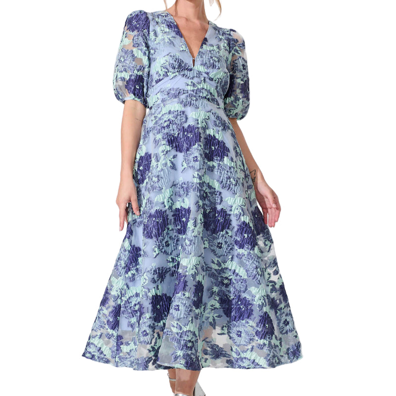 Opulence_Midi_Dress_In_Blue_-_Floral_Organza_Jacquard_10_www.daltik.com